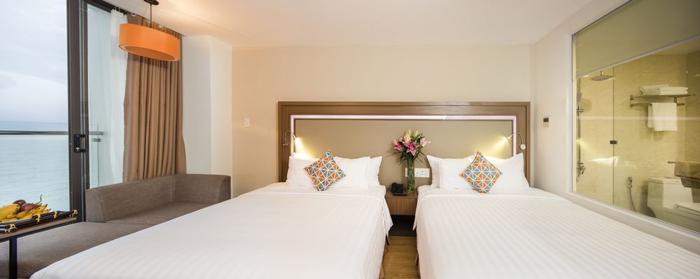 King Town Grand Hotel & Wedding Center Нячанг Экстерьер фото