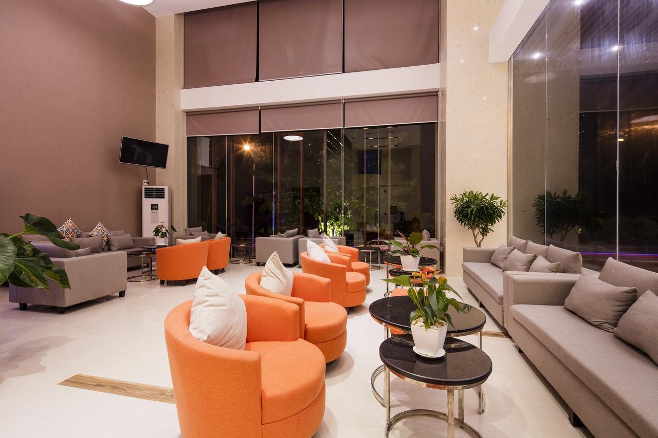 King Town Grand Hotel & Wedding Center Нячанг Экстерьер фото