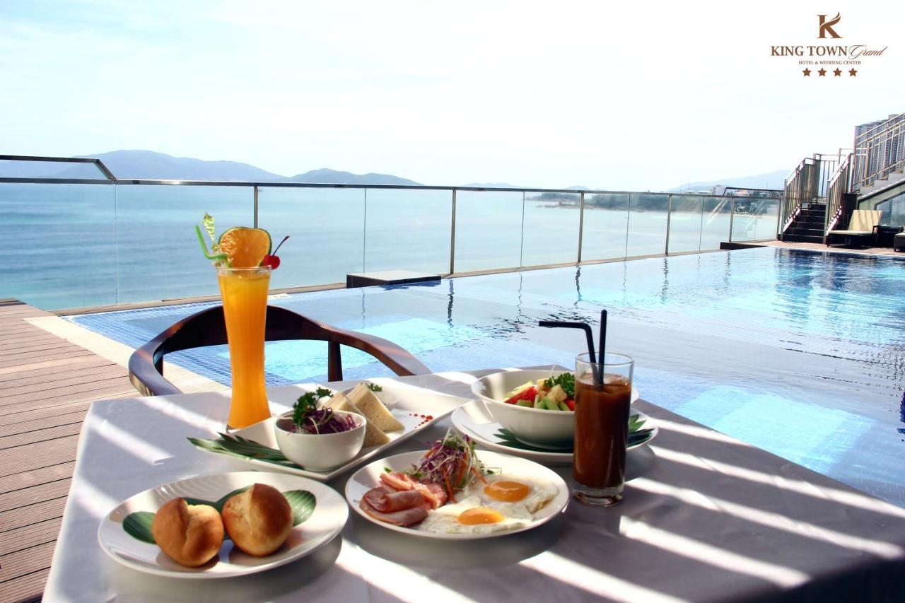 King Town Grand Hotel & Wedding Center Нячанг Экстерьер фото